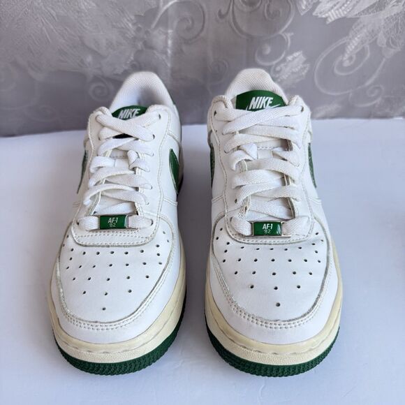 Nike Air Force 1 XXV '82 Size 3.5 Youth unisex (Women's 5) white/green low EUC - Picture 4 of 11